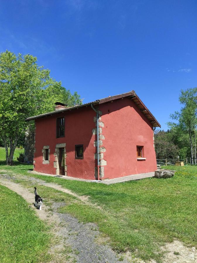 Gite La Roche Bertignat Kültér fotó