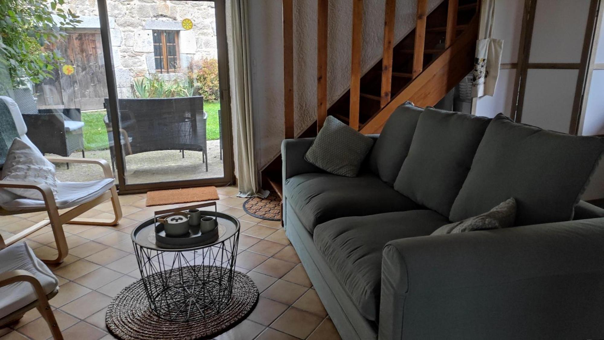 Gite La Roche Bertignat Kültér fotó